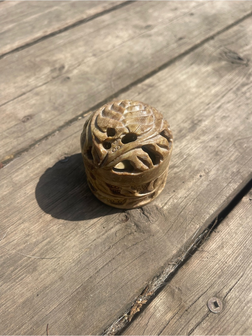VINTAGE Hand-Carved (SOAP)Stone Decorative Trinket Box in Beige